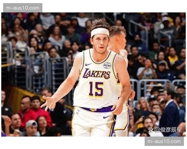 湖人东契奇60分7篮板5抢断，一己之力击溃热火防线