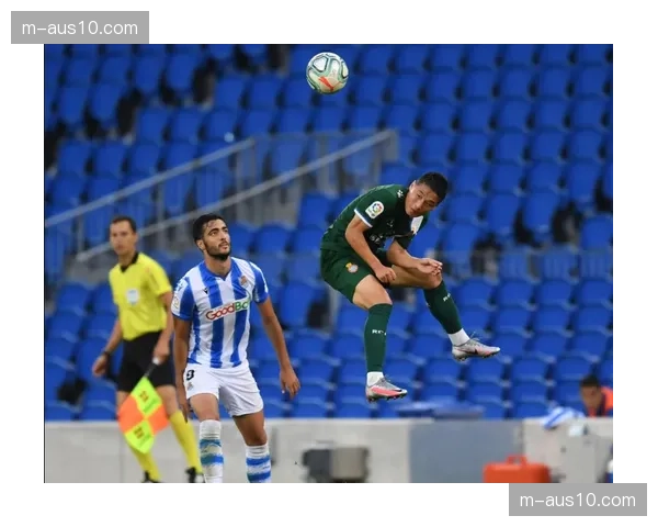 武磊替补60分钟2球，每30分钟1球效率冠绝全场